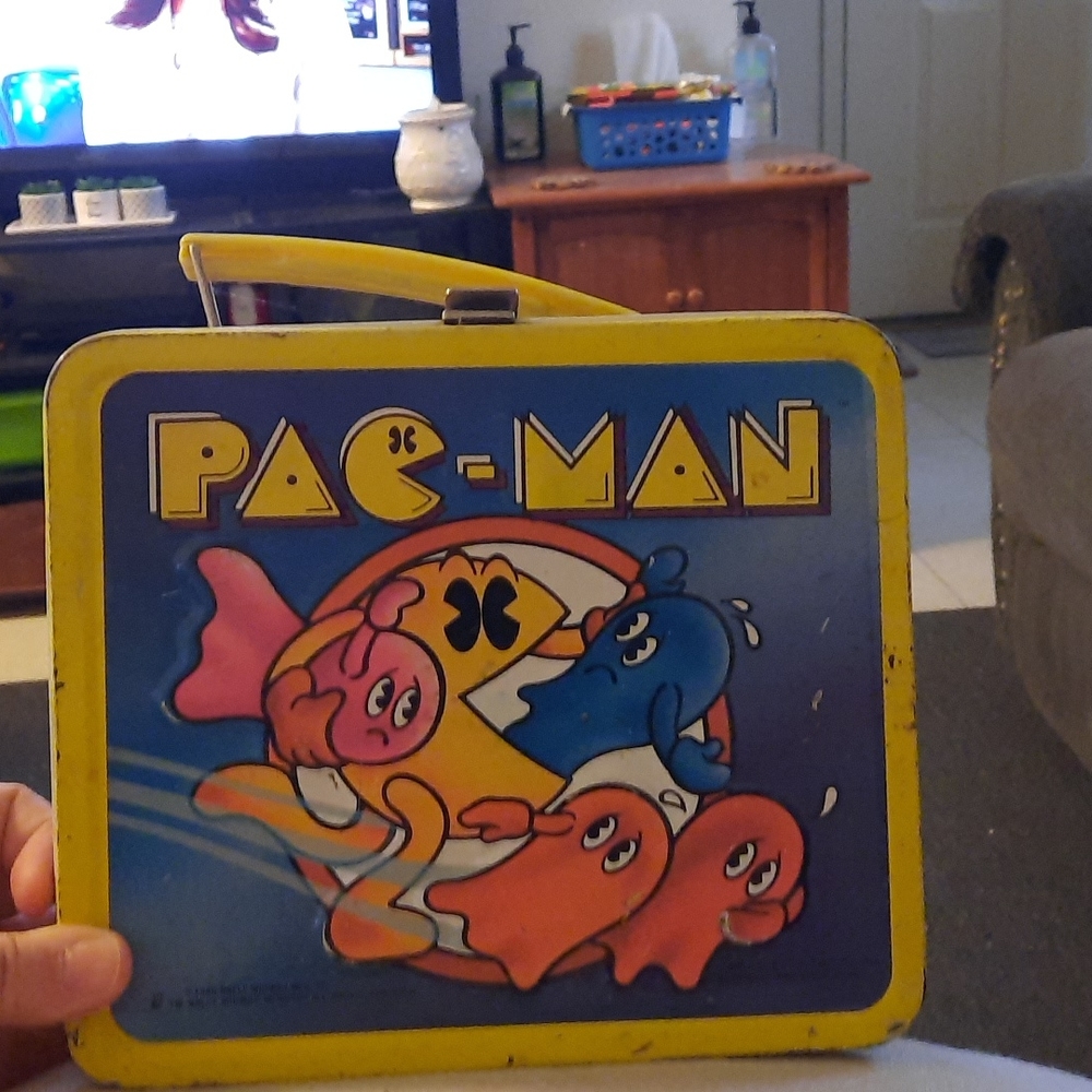 Antique Pacman Lunchbox without thermos